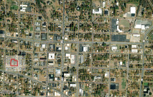 602 College Street, Kinston, NC 28501