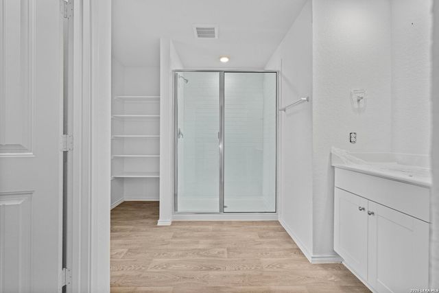 333 Cottonmouth, Seguin, TX 78155