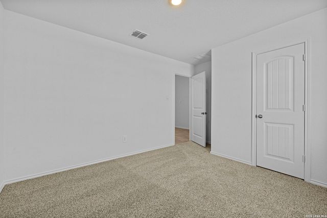 333 Cottonmouth, Seguin, TX 78155