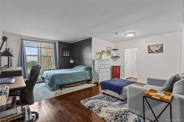 360 Westchester Avenue 503, Port Chester, NY 10573