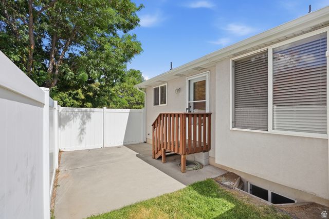 812 W 970 N, Orem, UT 84057