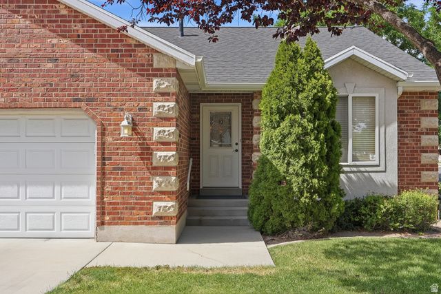812 W 970 N, Orem, UT 84057