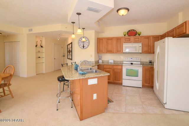 3756 S Atlantic Ave Unit 104, Daytona Beach Shores, FL 32118