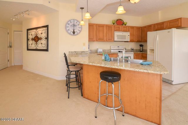 3756 S Atlantic Ave Unit 104, Daytona Beach Shores, FL 32118