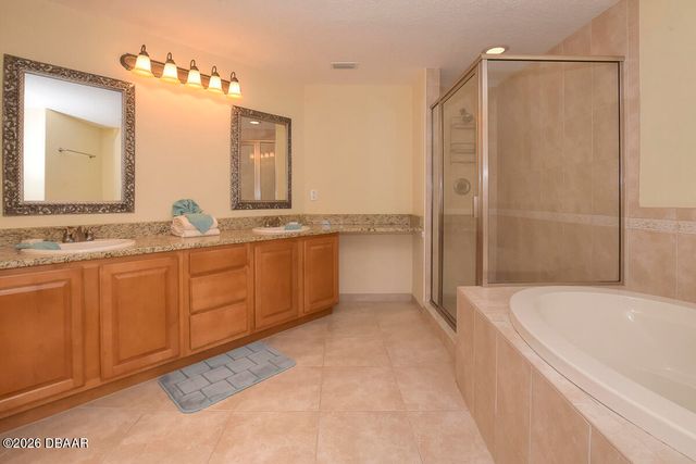 3756 S Atlantic Ave Unit 104, Daytona Beach Shores, FL 32118