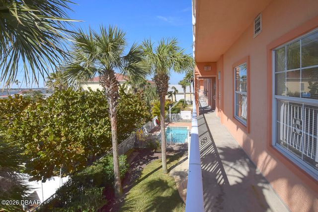 3756 S Atlantic Ave Unit 104, Daytona Beach Shores, FL 32118