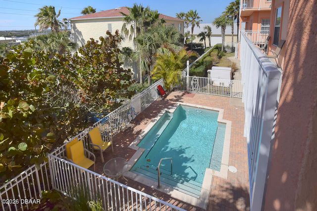 3756 S Atlantic Ave Unit 104, Daytona Beach Shores, FL 32118