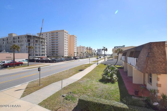 3756 S Atlantic Ave Unit 104, Daytona Beach Shores, FL 32118