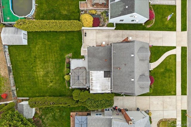 113 6th Street, New Hyde Park, NY 11040