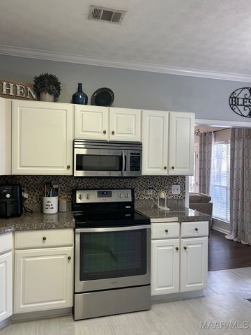 110 POPLAR GROVE Drive, Wetumpka, AL 36092