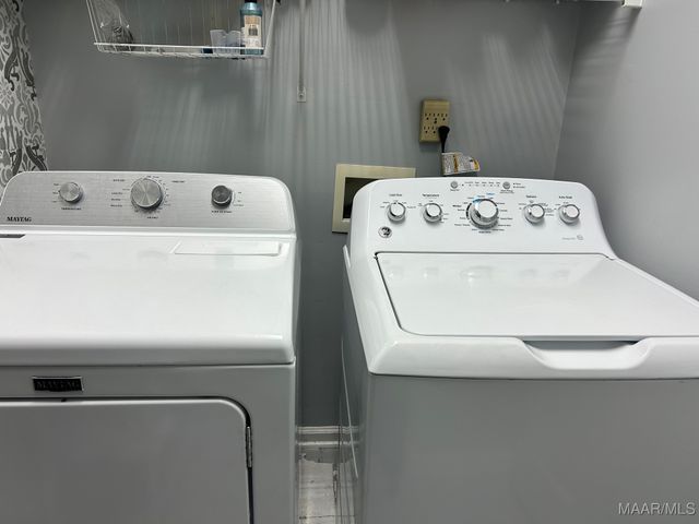 110 POPLAR GROVE Drive, Wetumpka, AL 36092