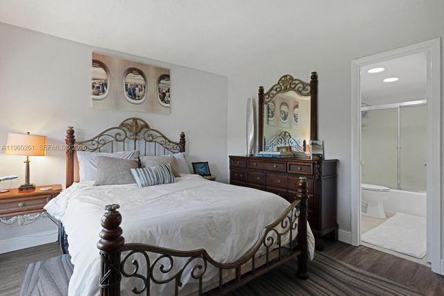 8512 SW 103rd Ave, Miami, FL 33173