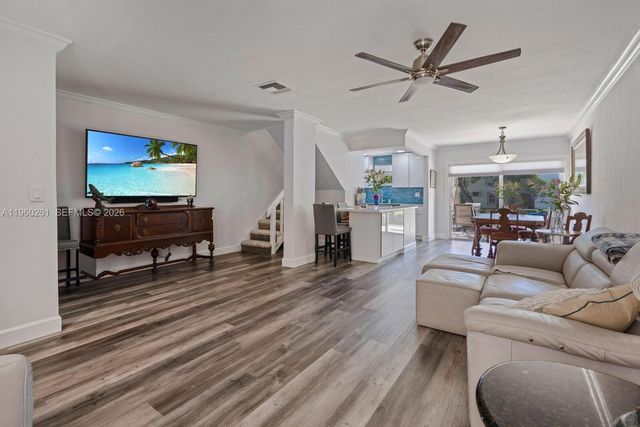 8512 SW 103rd Ave, Miami, FL 33173