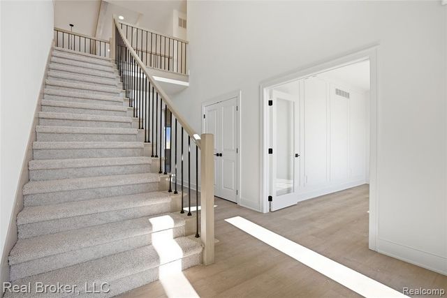 35957 Windridge Drive, New Baltimore, MI 48047