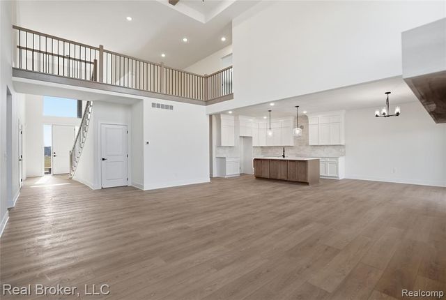 35957 Windridge Drive, New Baltimore, MI 48047