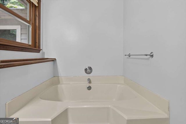 271 Broken Arrow Trail, Dahlonega, GA 30533