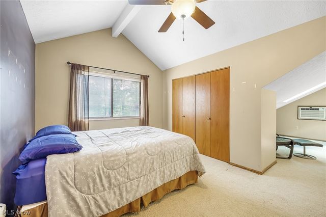 593 Meredith Lane, Cuyahoga Falls, OH 44223