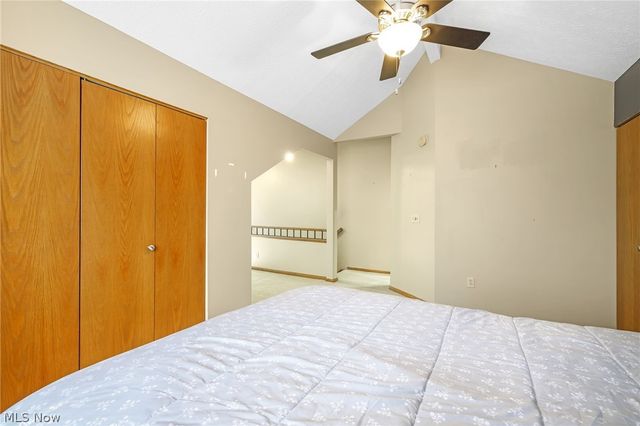 593 Meredith Lane, Cuyahoga Falls, OH 44223