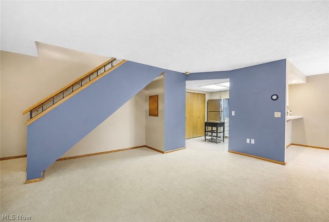 593 Meredith Lane, Cuyahoga Falls, OH 44223