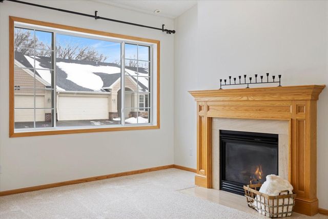 13930 54th Avenue N 1, Plymouth, MN 55446