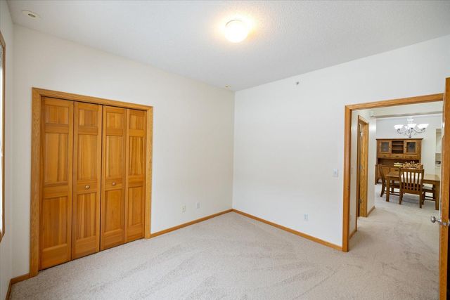 13930 54th Avenue N 1, Plymouth, MN 55446