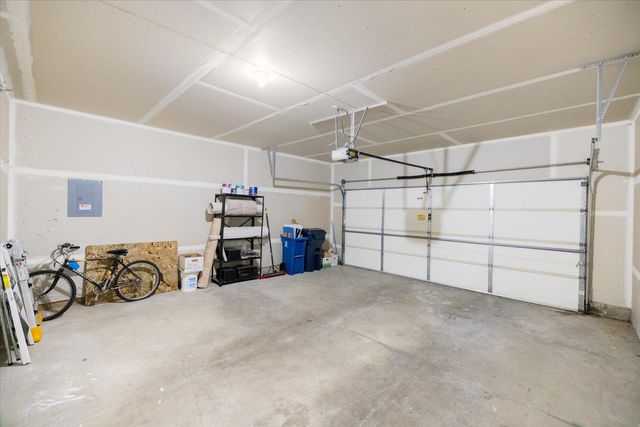 13930 54th Avenue N 1, Plymouth, MN 55446