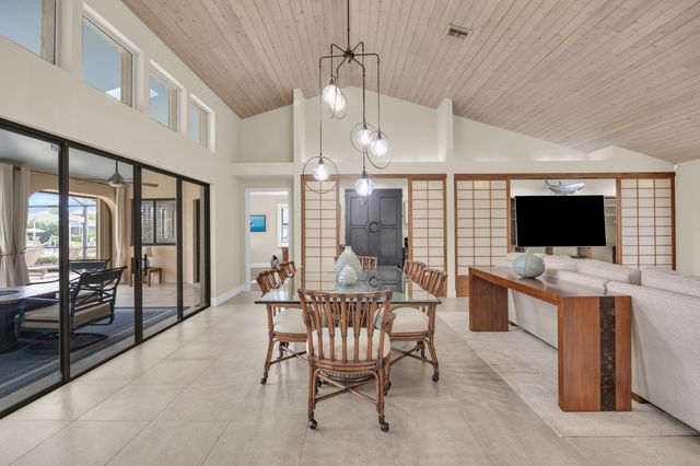 9067 SE Star Island Way, Hobe Sound, FL 33455