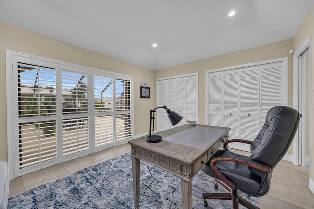 9067 SE Star Island Way, Hobe Sound, FL 33455
