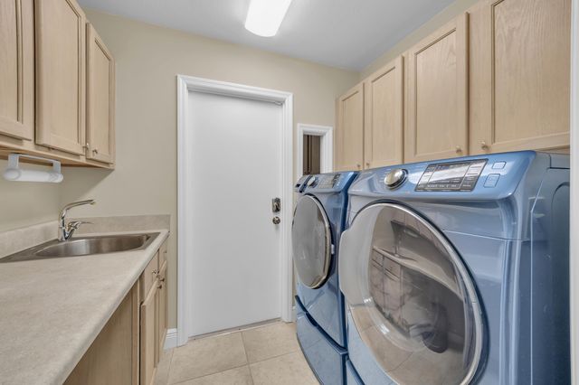 9067 SE Star Island Way, Hobe Sound, FL 33455