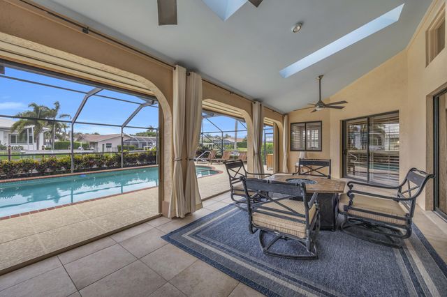 9067 SE Star Island Way, Hobe Sound, FL 33455