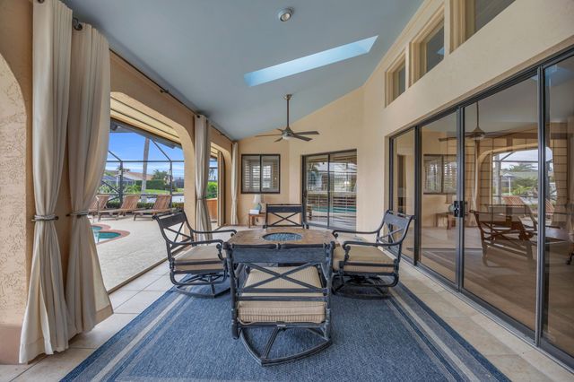 9067 SE Star Island Way, Hobe Sound, FL 33455
