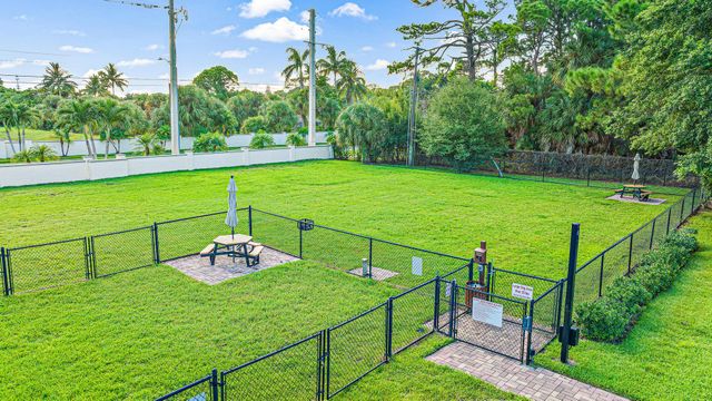 9067 SE Star Island Way, Hobe Sound, FL 33455