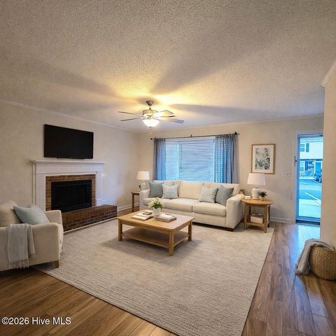 2700 Thackery Road 31, Greenville, NC 27858