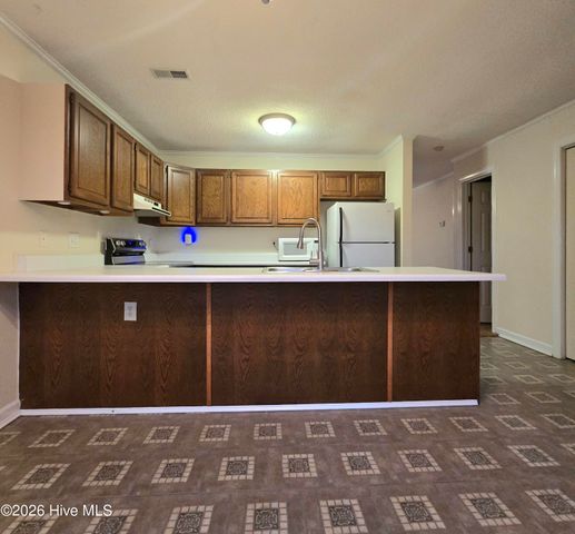 2700 Thackery Road 31, Greenville, NC 27858