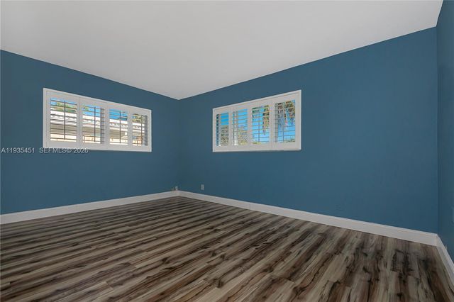 1551 SE 24th Ave, Pompano Beach, FL 33062