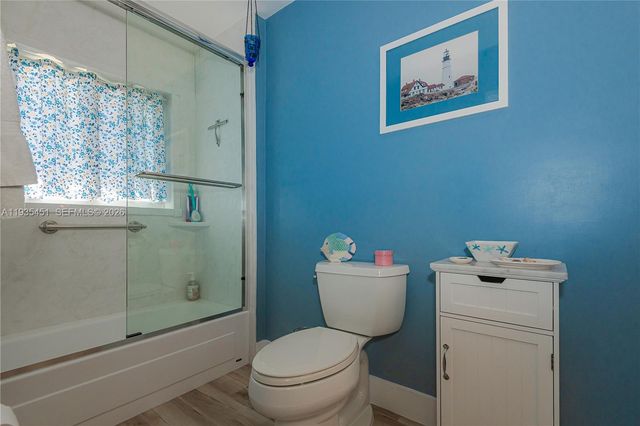 1551 SE 24th Ave, Pompano Beach, FL 33062