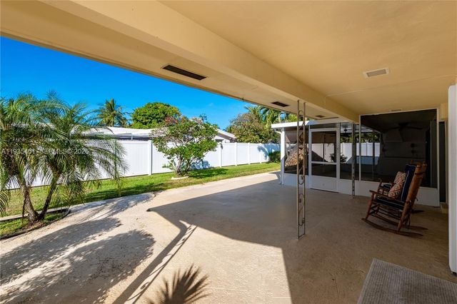 1551 SE 24th Ave, Pompano Beach, FL 33062