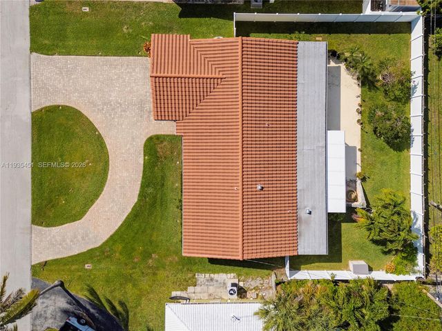 1551 SE 24th Ave, Pompano Beach, FL 33062