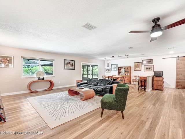 1343 Cherry Hills Road NE, Palm Bay, FL 32905