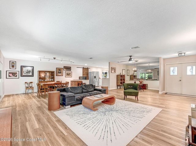 1343 Cherry Hills Road NE, Palm Bay, FL 32905