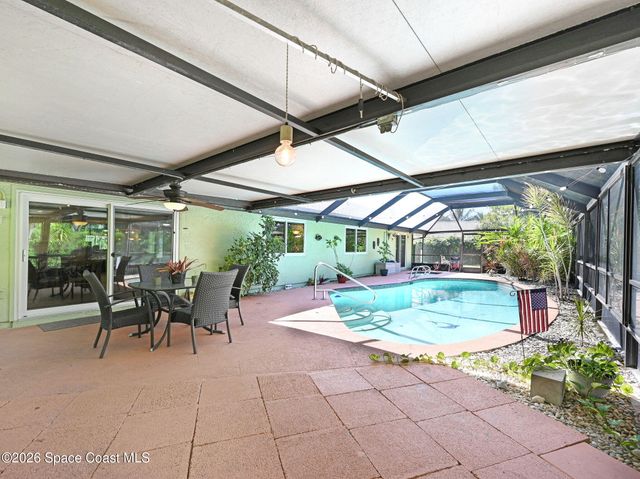 1343 Cherry Hills Road NE, Palm Bay, FL 32905