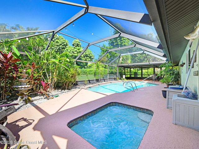 1343 Cherry Hills Road NE, Palm Bay, FL 32905