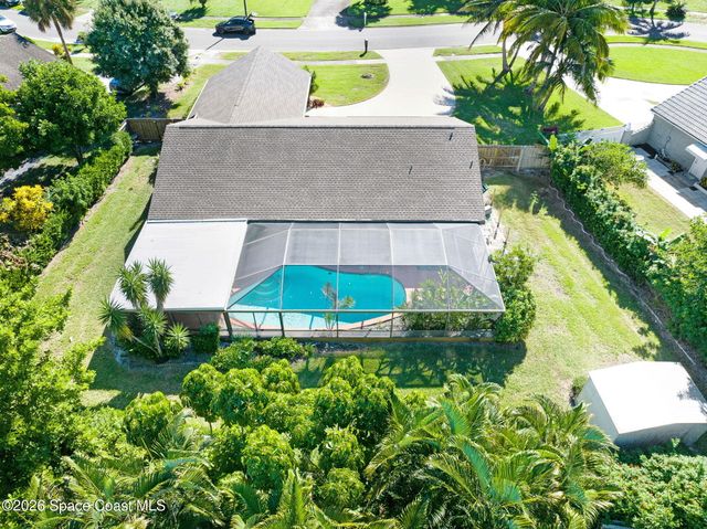 1343 Cherry Hills Road NE, Palm Bay, FL 32905