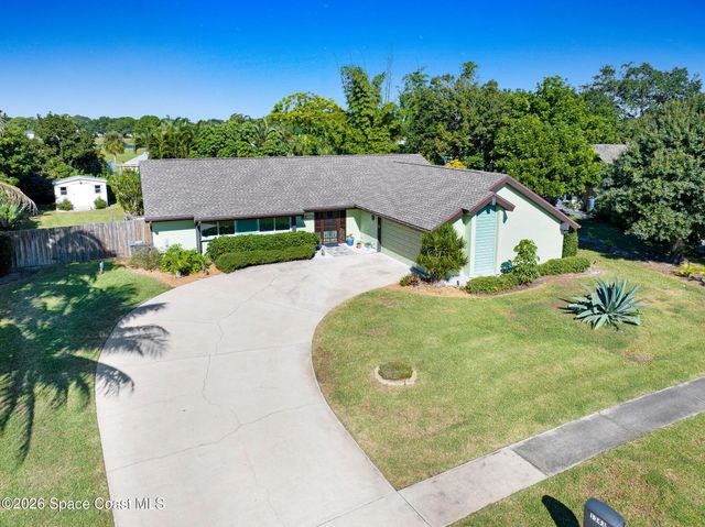 1343 Cherry Hills Road NE, Palm Bay, FL 32905