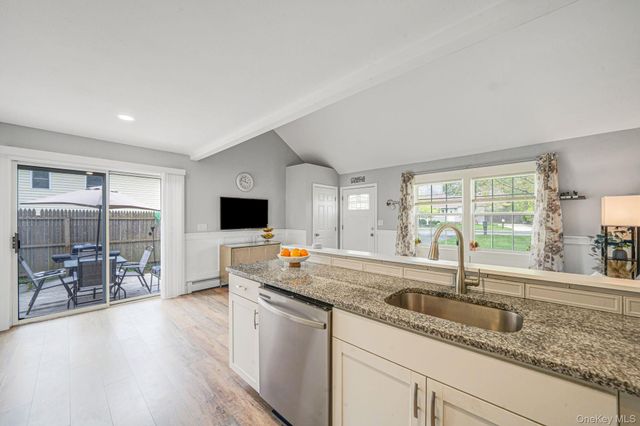 332 Commack Road, Shirley, NY 11967
