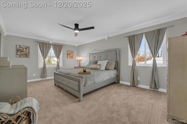 518 Charing Cross Drive, Grand Blanc, MI 48439