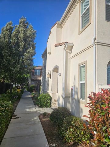 44055 Calle Luz, Temecula, CA 92592