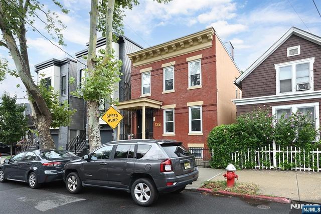 128 Sherman Place, Jersey City, NJ 07307