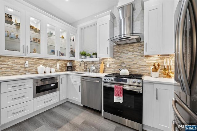 128 Sherman Place, Jersey City, NJ 07307