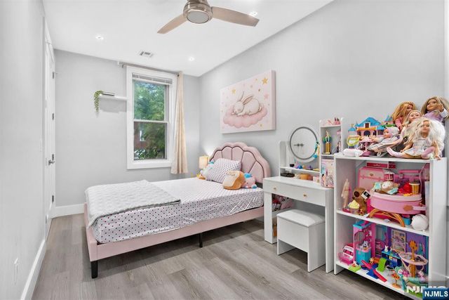 128 Sherman Place, Jersey City, NJ 07307